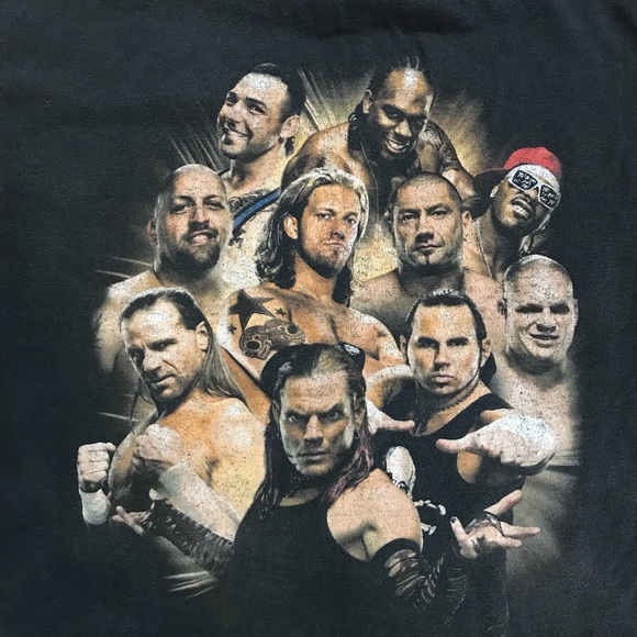 WWE ECW-RAW-SMACKDOWN Roster T-shirt - Picture 5 of 5
